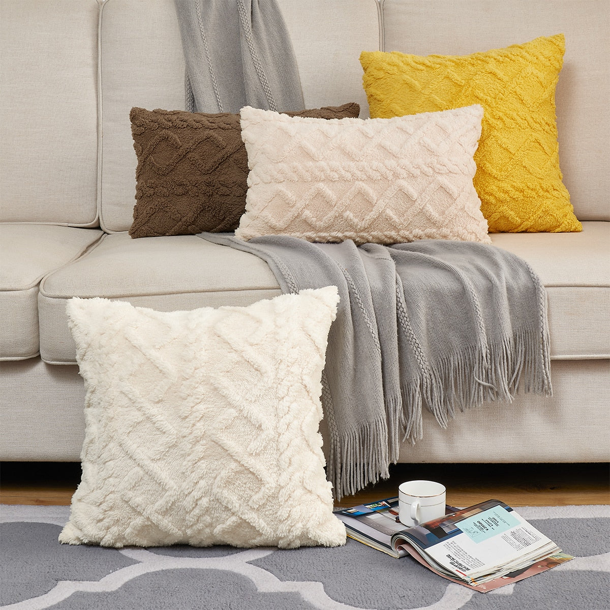 Fluffy v best sale pillow cover