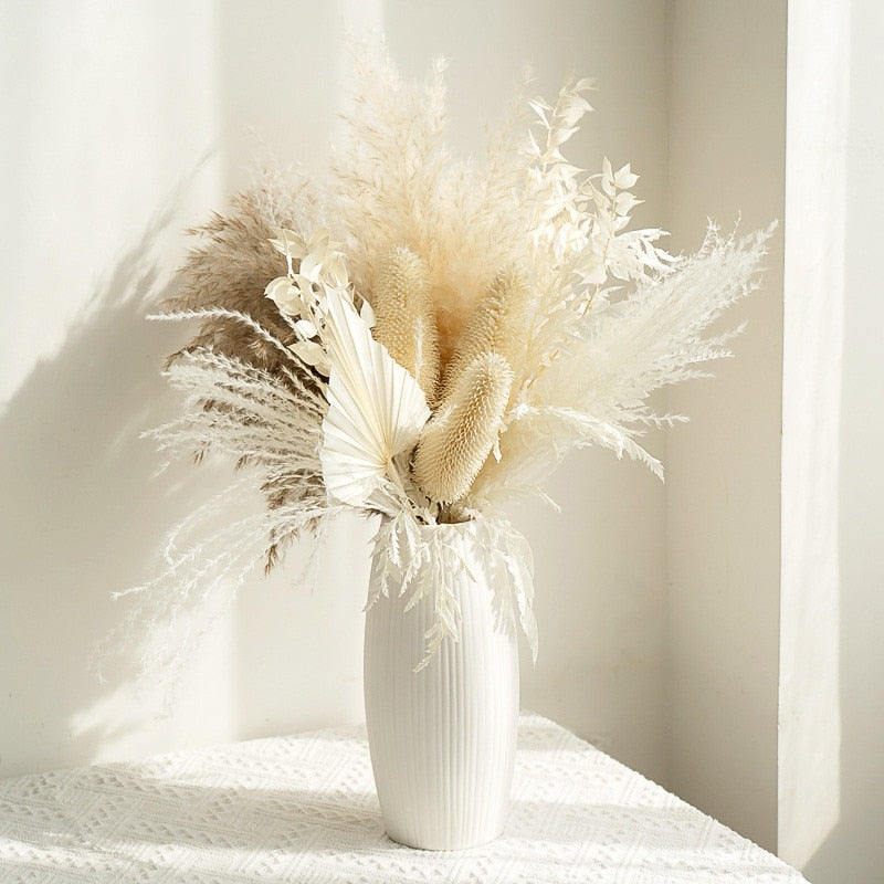 Flora Natural Dried Reed Pampas Bouquet