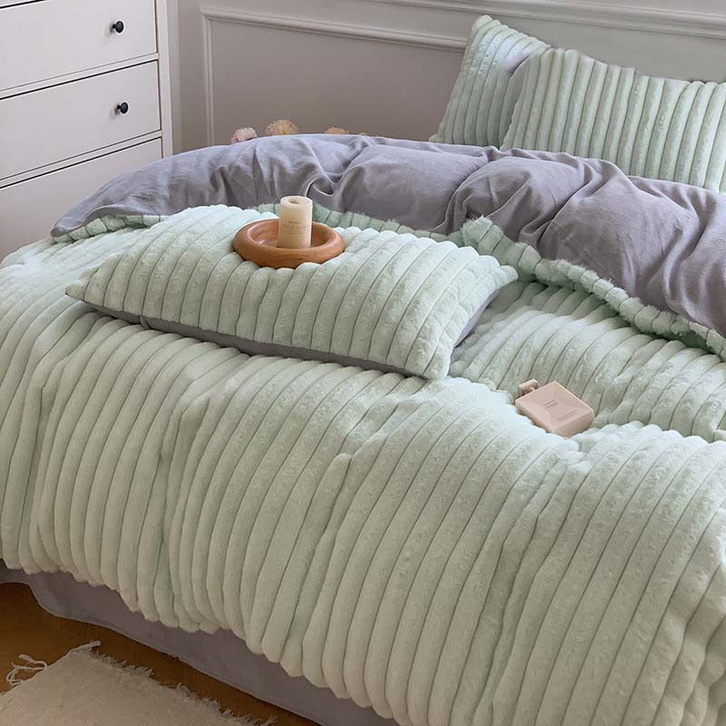 Soft and Cozy Duvet Bedding Set